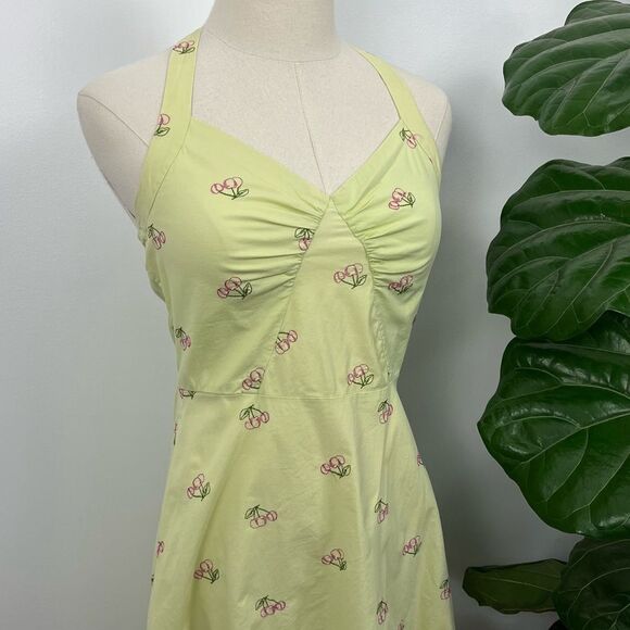 Vintage Embroidered Halter Cherry Dress - Picture 3 of 12